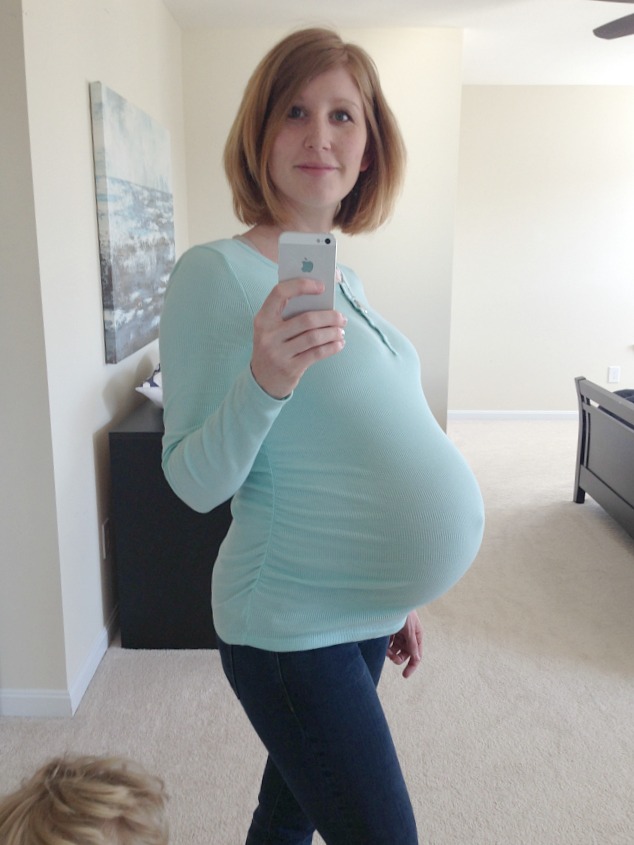 second-baby-bump-progress-32-weeks-charmingly-modern