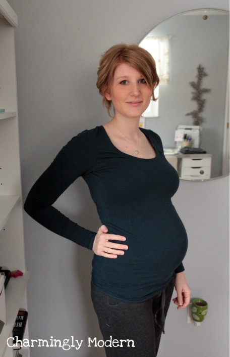 30 weeks pregnancy bump