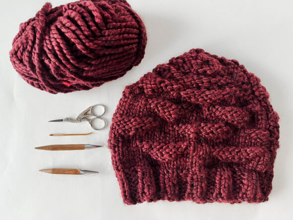 Learn how to knit by knitting your first hat